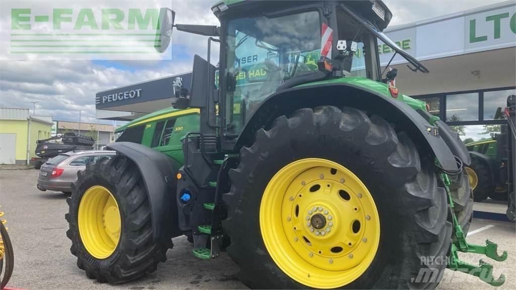 John Deere 7R 330 Tractoare