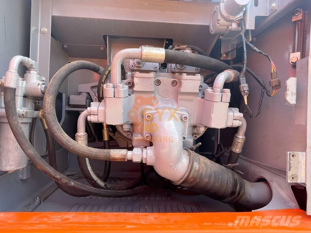 Hitachi EX 200 Excavatoare pe șenile

