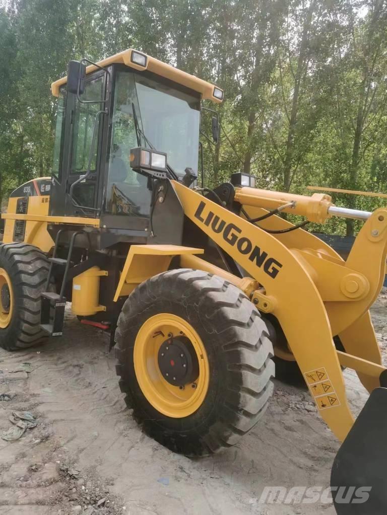 LiuGong 835 H Incarcator pe pneuri