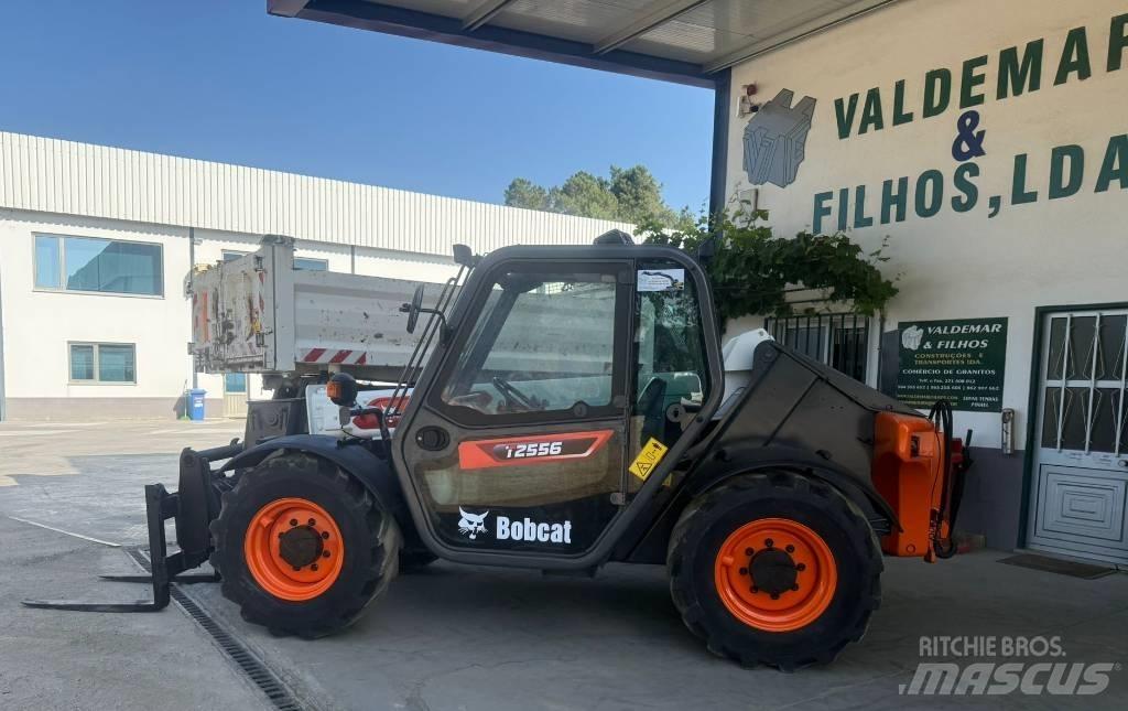 Bobcat T 2556, T2556 Manipulatoare agricole