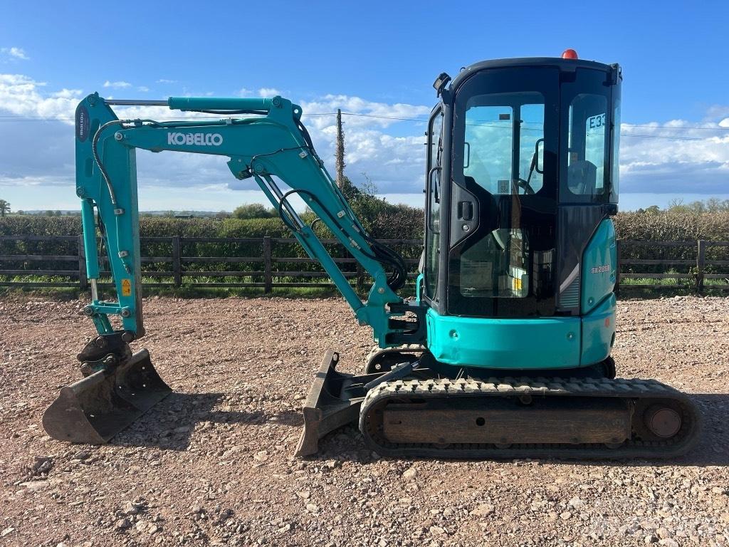 Kobelco SK 28 SR Mini excavatoare < 7t