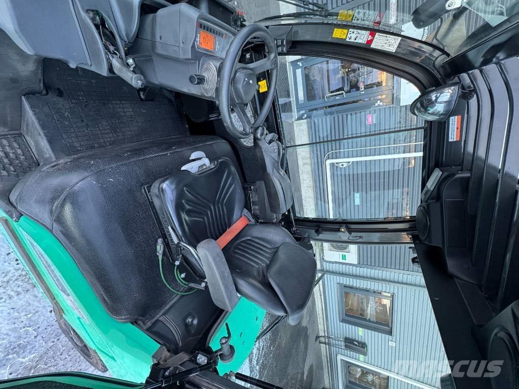 Mitsubishi FD25N3 Stivuitor diesel