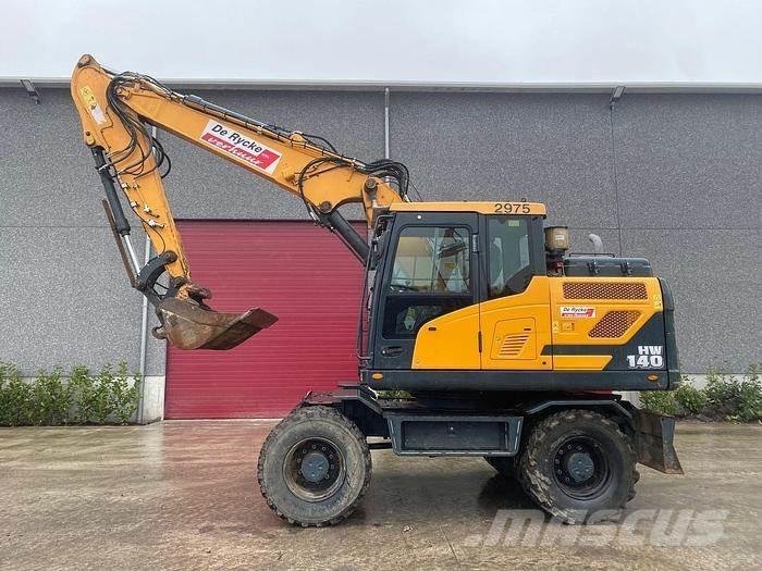 Hyundai HW140 Excavatoare speciale