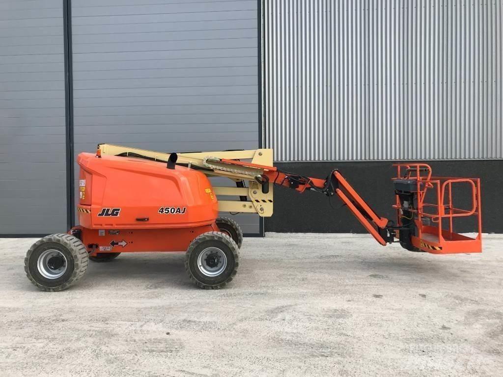 JLG 450 AJ Nacele cu brat articulat