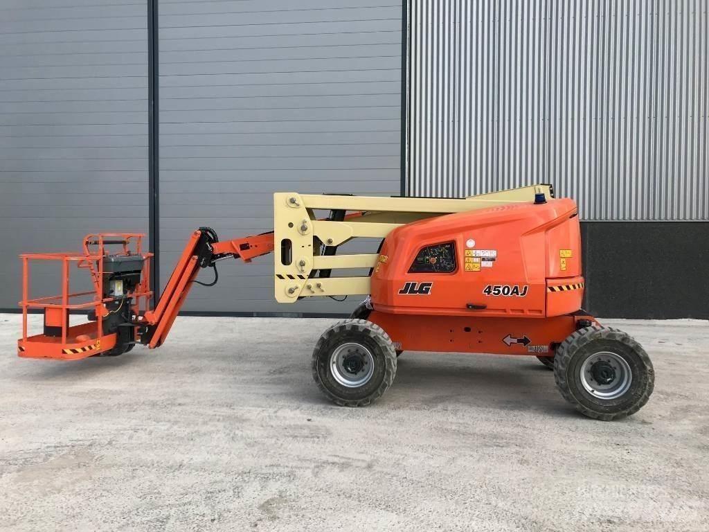 JLG 450 AJ Nacele cu brat articulat