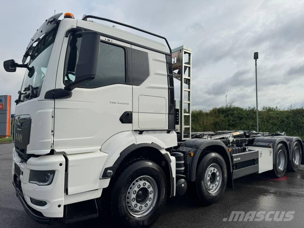 MAN TGS 35.520 Camion cu carlig de ridicare