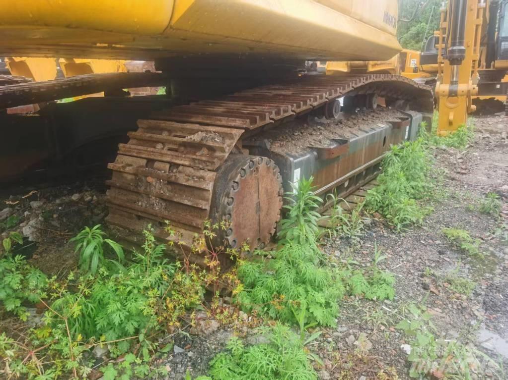 Komatsu PC 350 Excavatoare pe șenile
