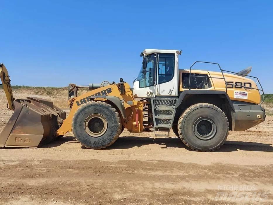 Liebherr L 580 Incarcator pe pneuri