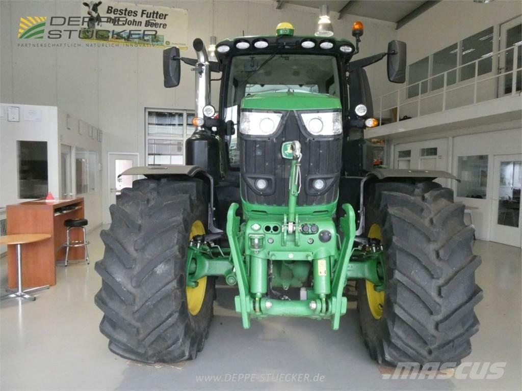 John Deere 6250R Tractoare