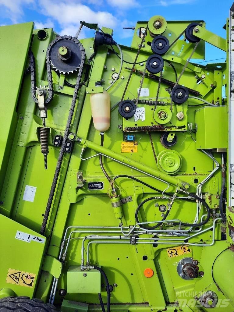 CLAAS Rollant 46 Masina de balotat cilindric