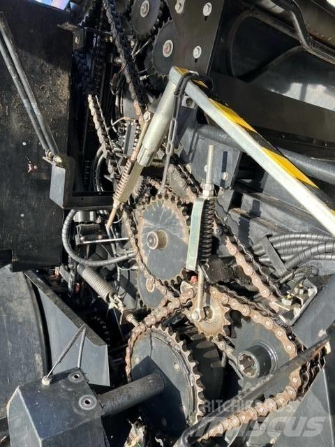 New Holland RB 125 Masina de balotat cilindric