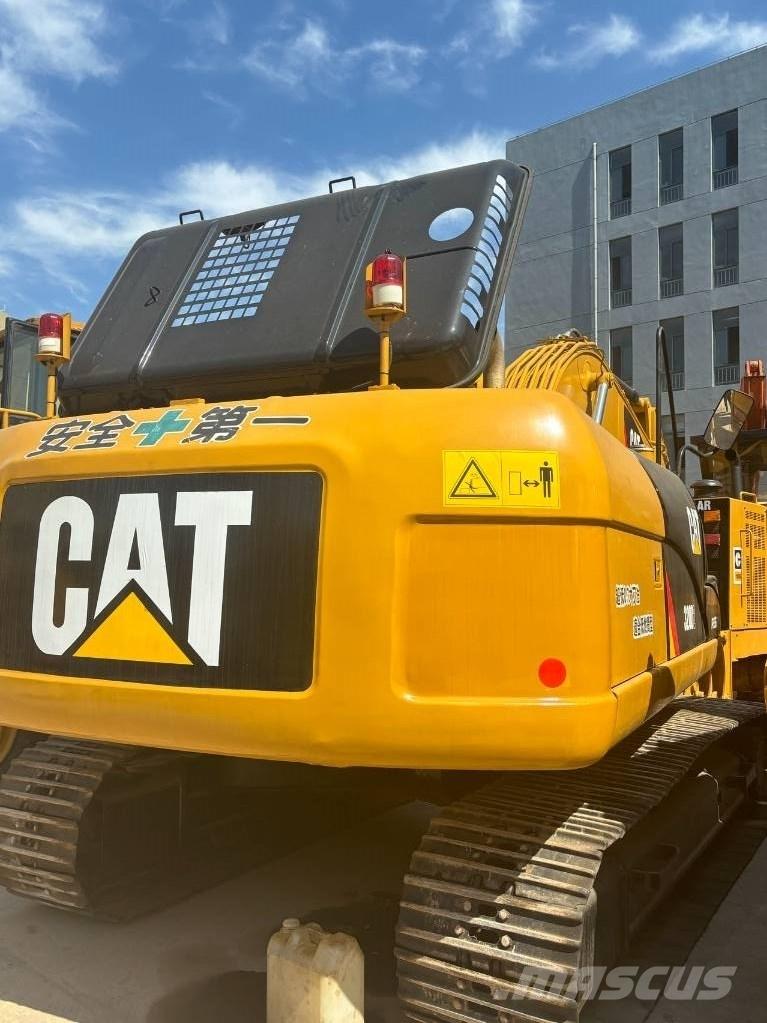 CAT 320D Excavatoare pe șenile
