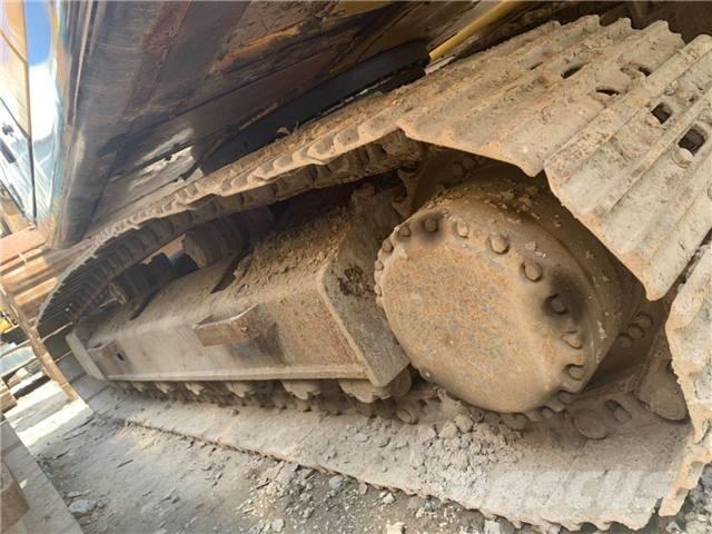 Hyundai R215-7 Excavatoare pe șenile
