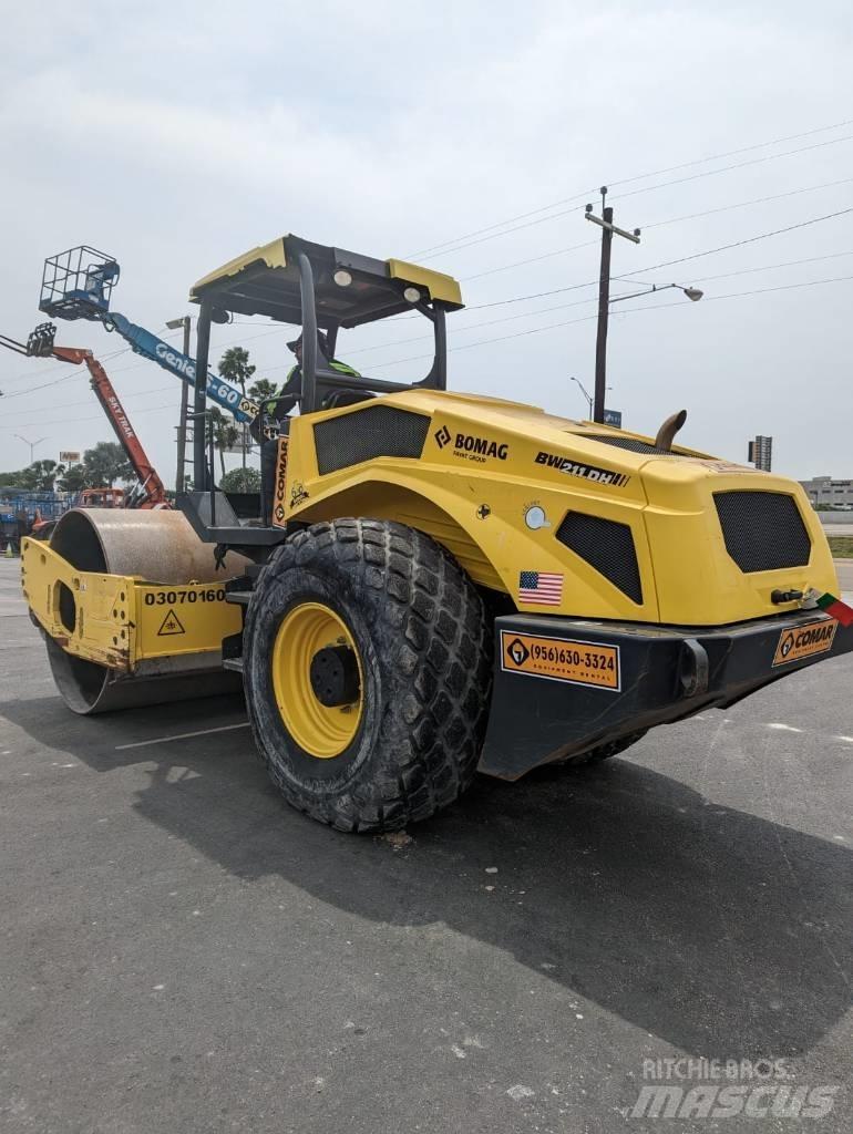 Bomag BW 211 DH-5 Compactoare monocilindrice