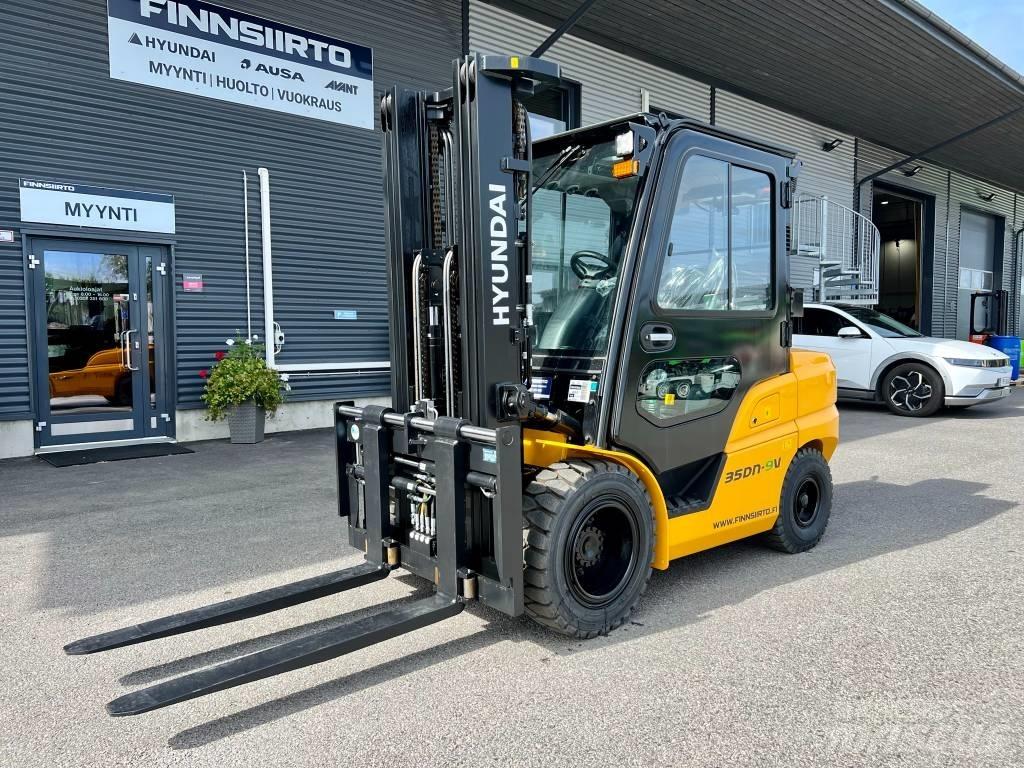 Hyundai 35DN-9V Stivuitor diesel