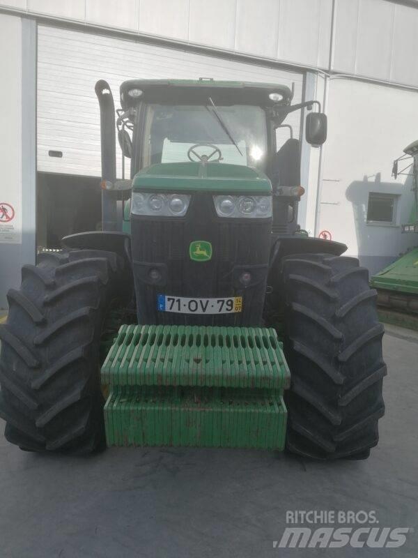 John Deere 7230 R Tractoare