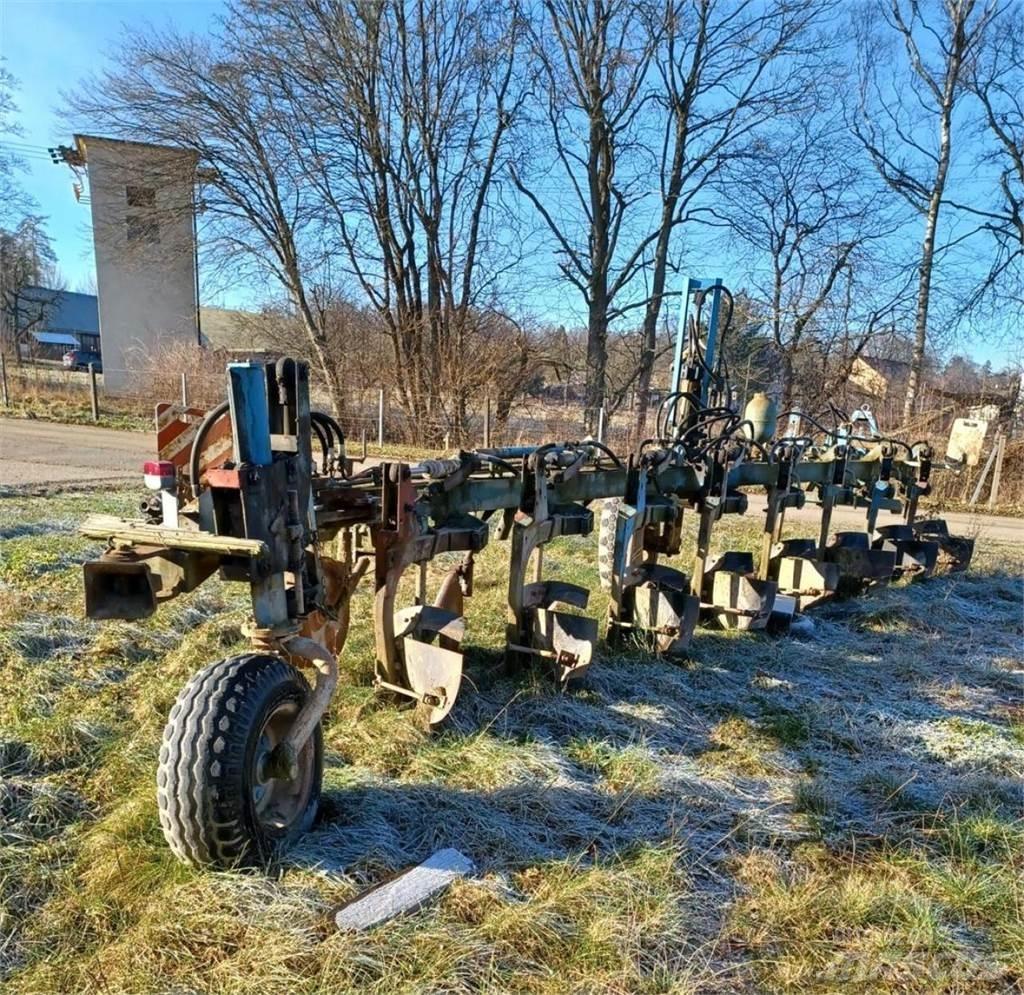 Fortschritt B550 Pluguri conventionale