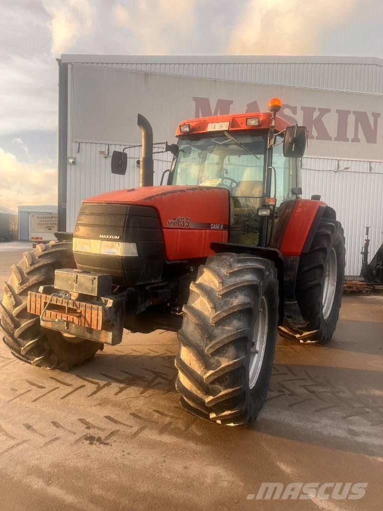 Case IH MX 135 Tractoare