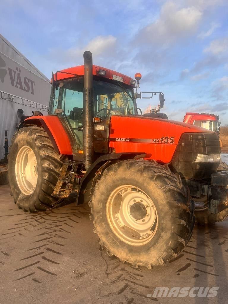 Case IH MX 135 Tractoare
