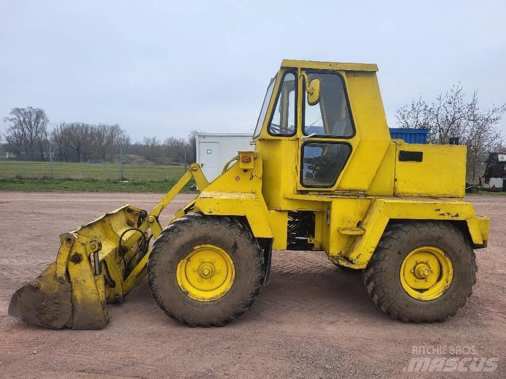 Schaeff SKL 700 Incarcator pe pneuri