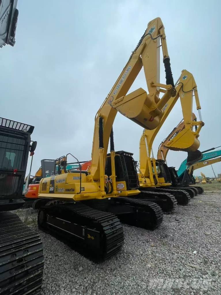 Komatsu 360 Excavatoare pe șenile
