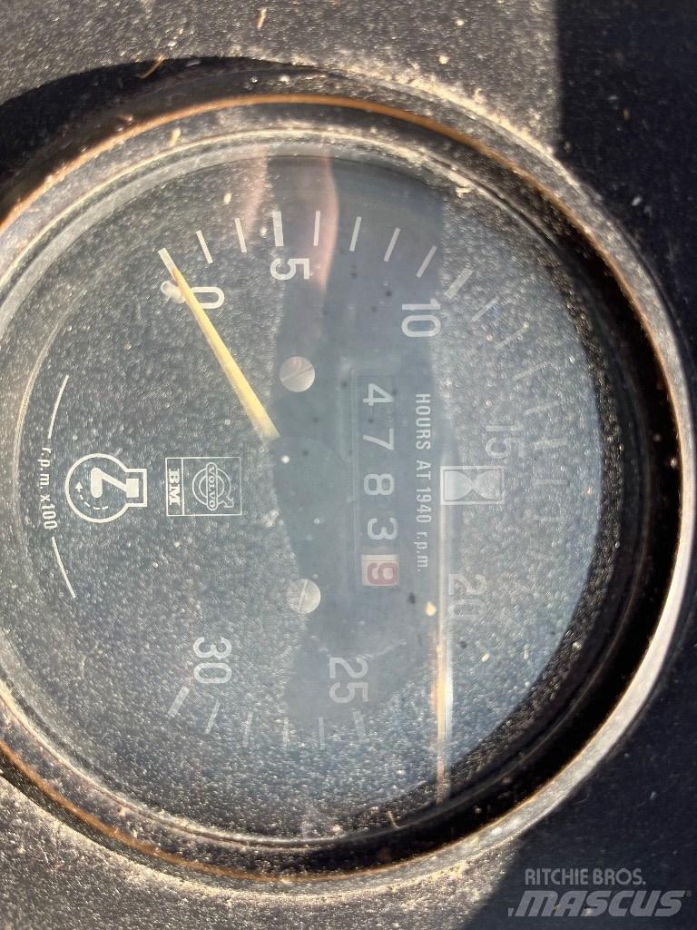 Volvo BM 2200 Tractoare