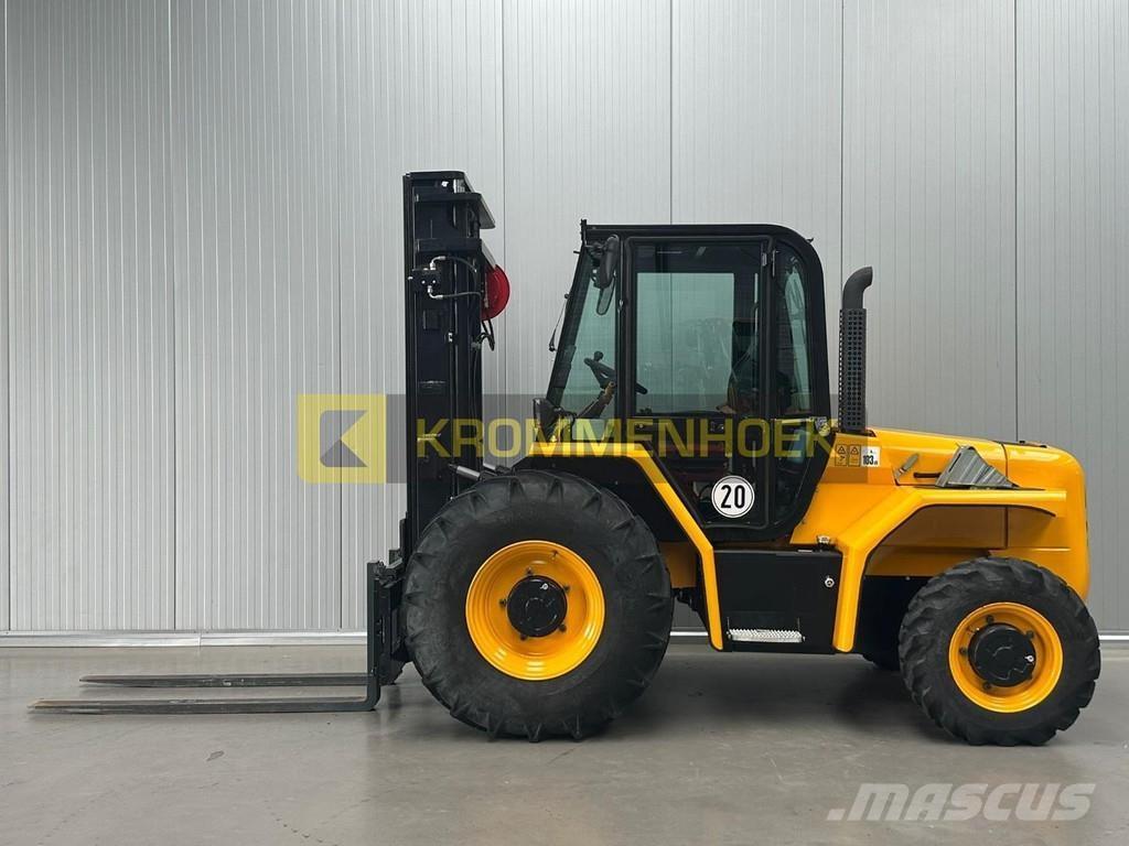 JCB 940 Masini de teren dificil