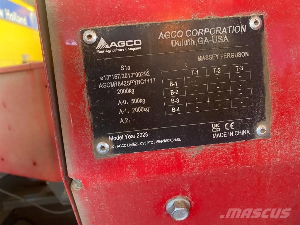 Massey Ferguson 1842 Baler dreptunghiular