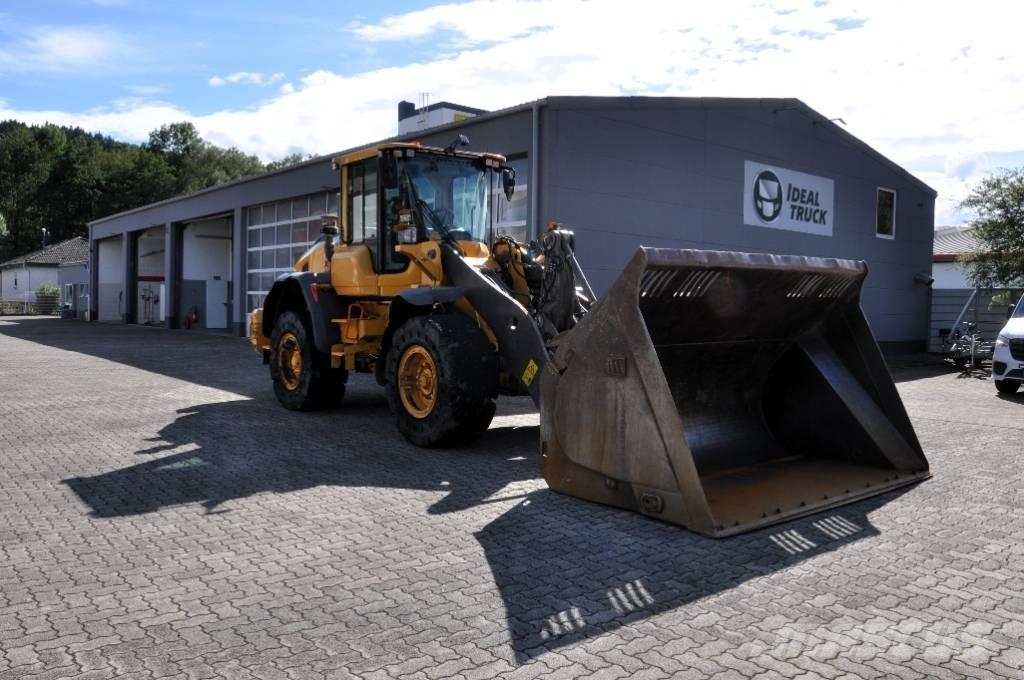 Volvo L90H Long Boom Incarcator pe pneuri