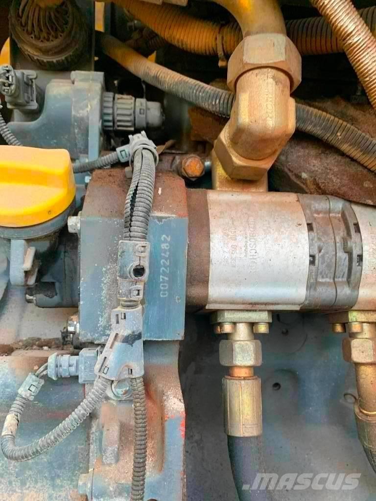 Bomag BW 225 D-3 Cilindri compactori dubli
