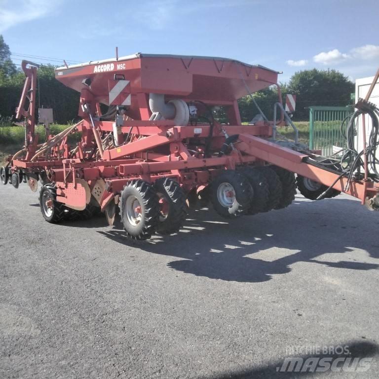 Kverneland MSC 400 Perforatoare