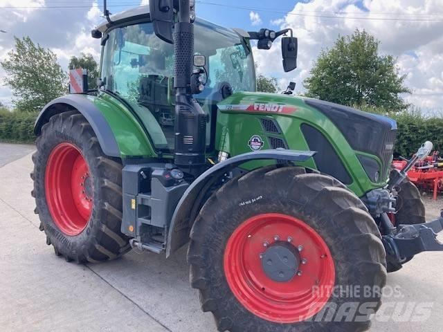 Fendt 720 Vario Tractoare