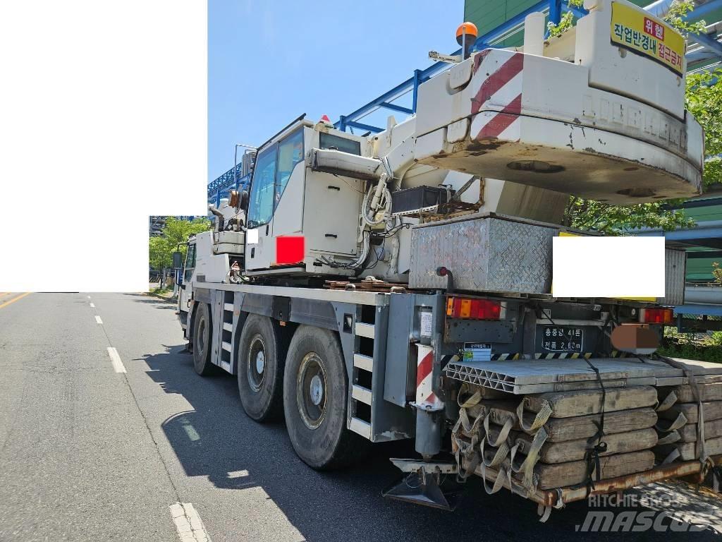 Liebherr LTM 1055 Macara pentru orice teren