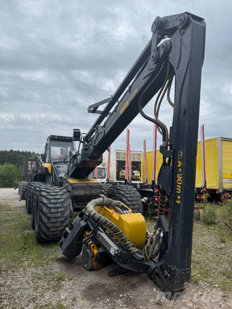 Ponsse Bear 8W Combine forestiere