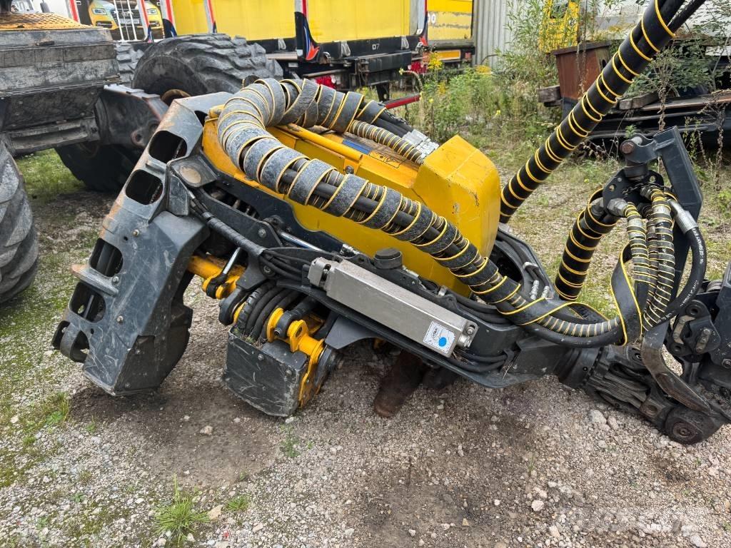 Ponsse Bear 8W Combine forestiere