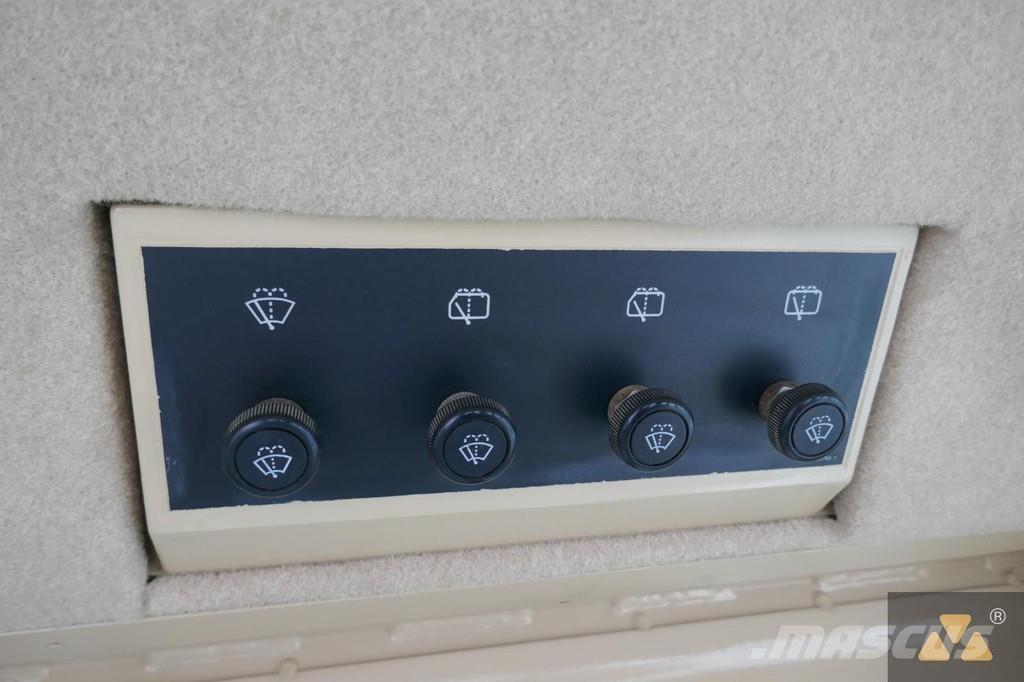 CAT D9R Ex-army Buldozere pe senile