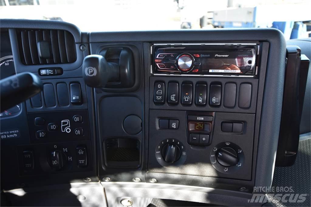Scania G440 8X4 Camioane cu macara