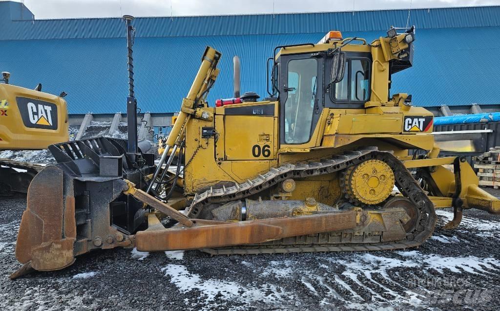 CAT D 6 T XL Buldozere pe senile