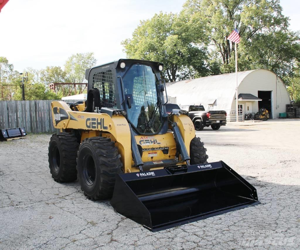 Gehl V 400 Mini incarcator