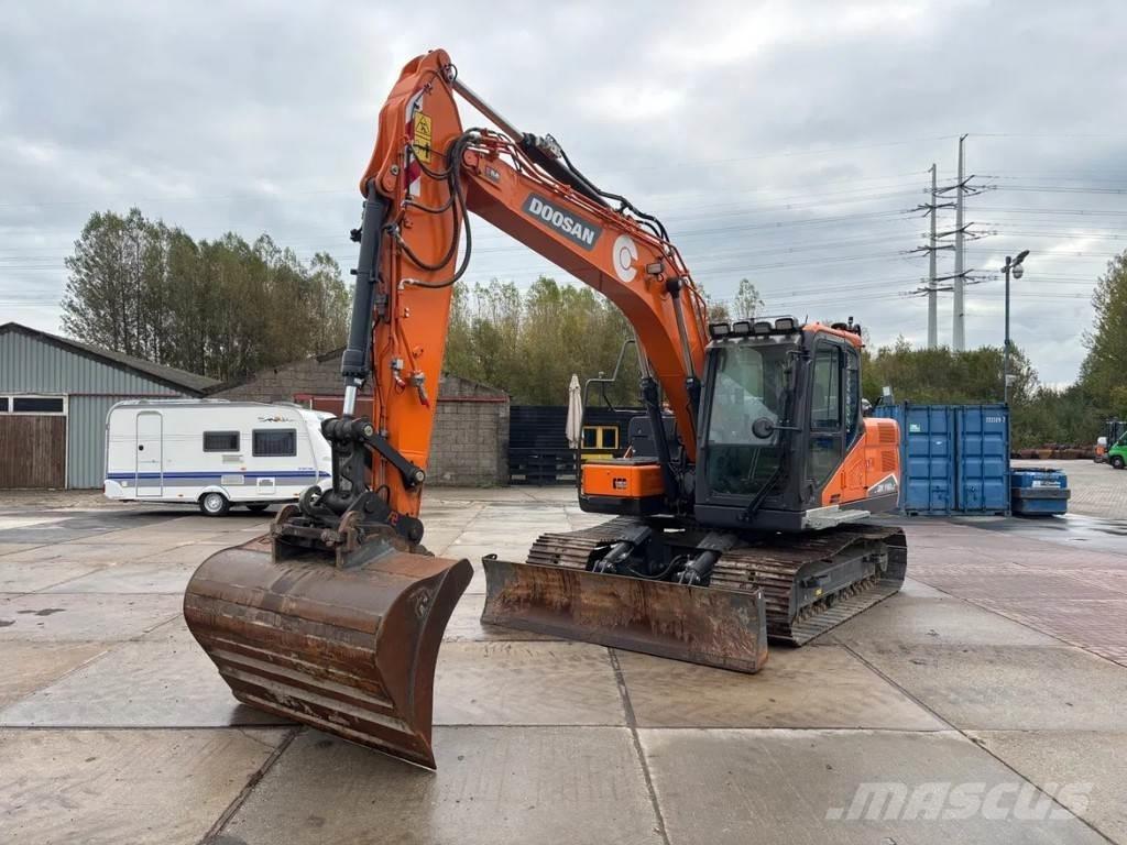 Doosan DX140LC-7 Excavatoare pe șenile
