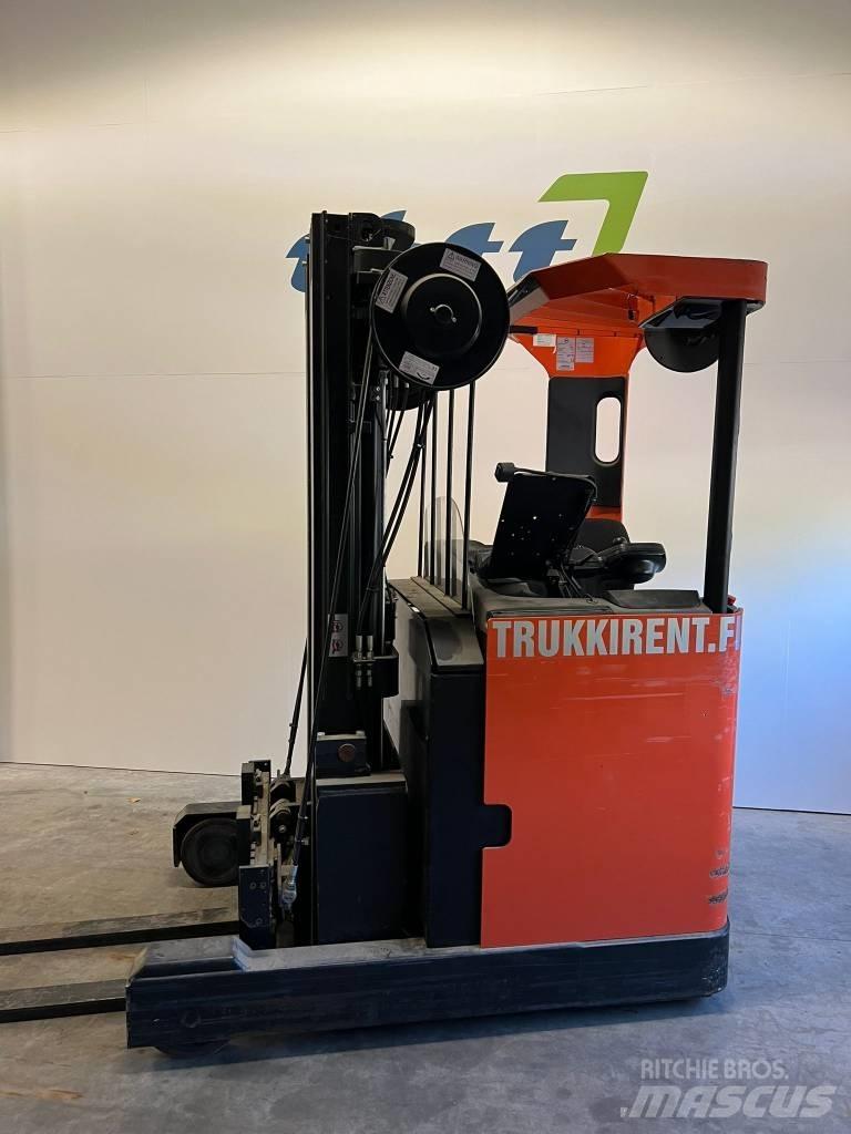 BT RR E 160 M Stivuitor cu catarg retractabil