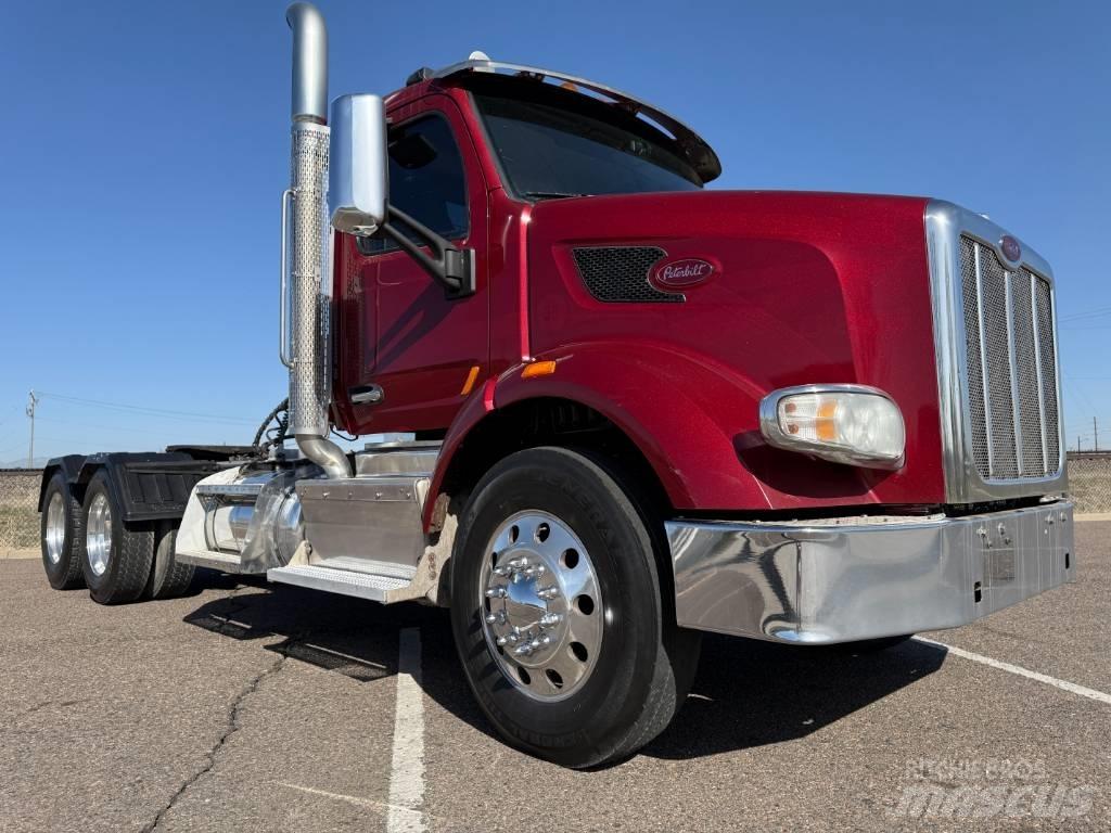 Peterbilt 567 Autotractoare