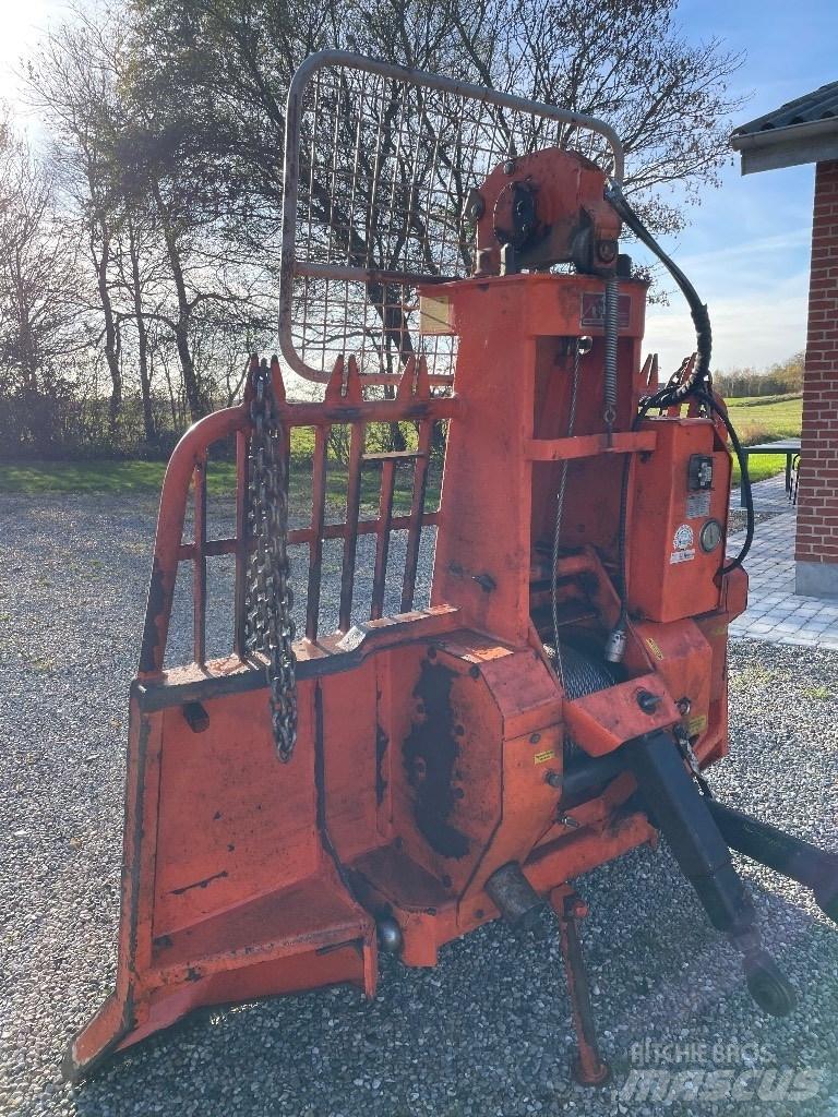 Tiger WH120 Macarale