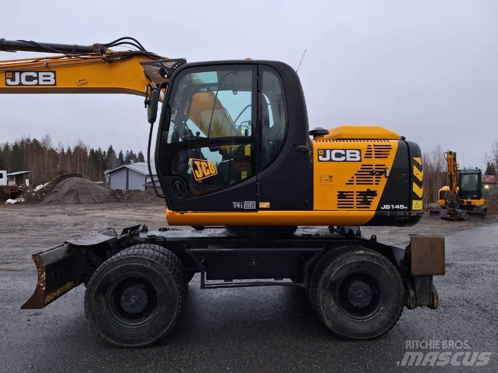 JCB JS 145 W Excavatoare cu roti