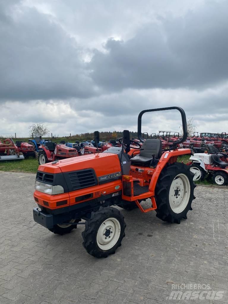 Kubota GL 240 Tractoare compacte