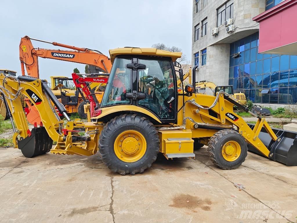 CAT 420 F Buldoexcavatoare