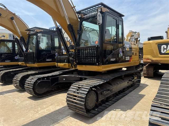 CAT 323 D L Excavatoare pe șenile
