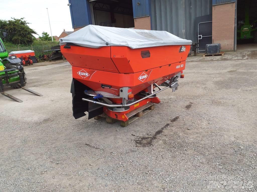 Kuhn Axis 30.1Q Împrastierea mineralelor