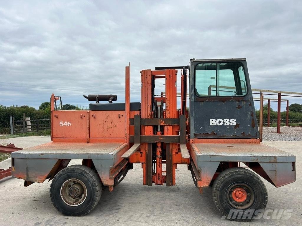 Boss 546 Încarcator lateral