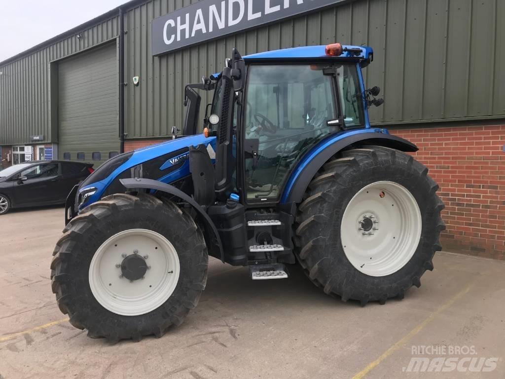 Valtra G 135 A Tractoare